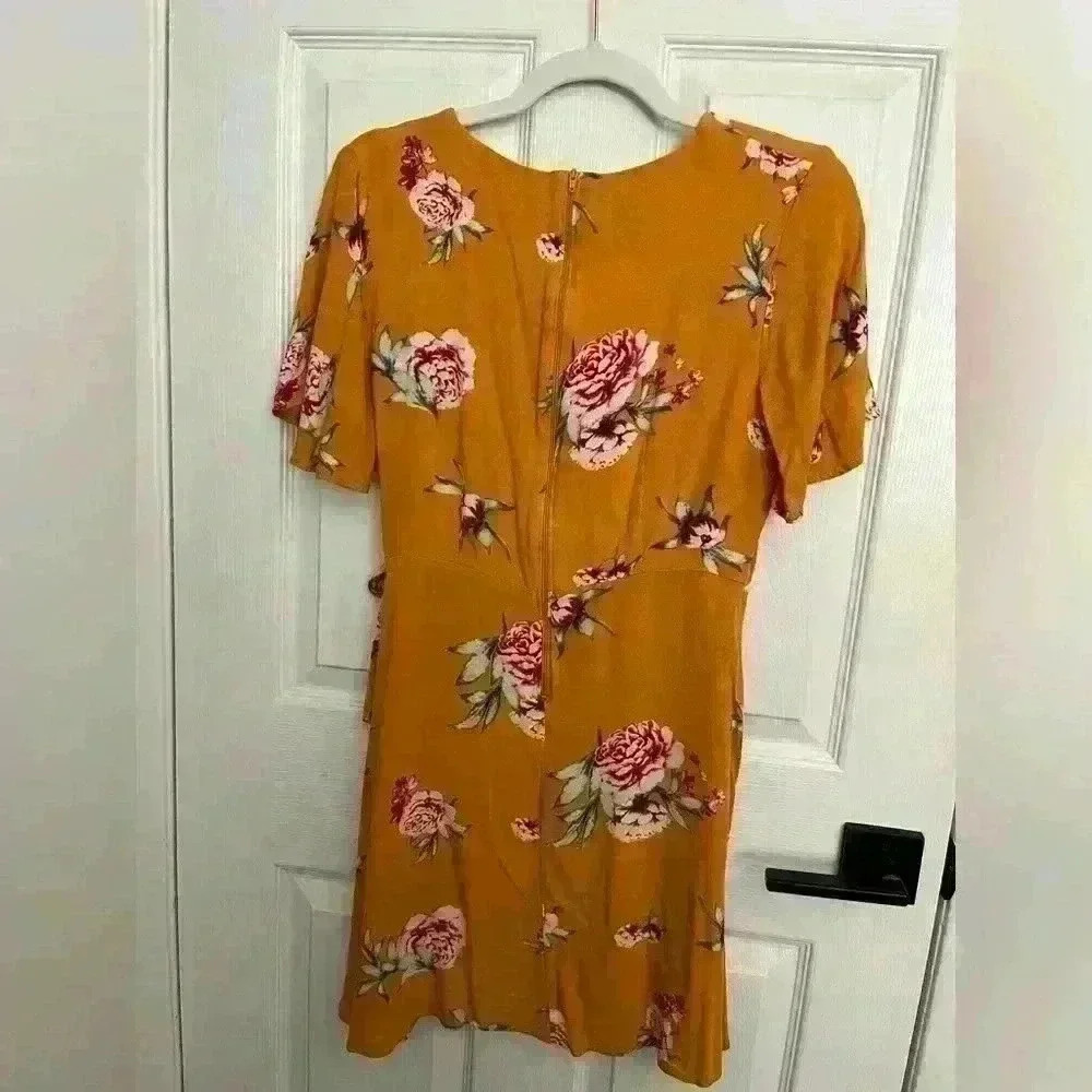 Rewind Yellow Floral Tie front mini dress - Picture 3 of 6